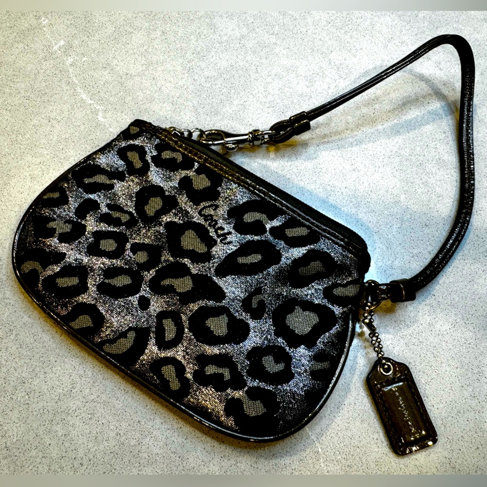 Small Coach Wristlet